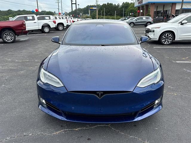 Photo of 2020 Deep Blue Metallic Tesla Model S