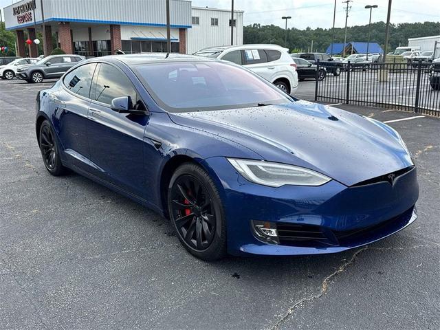 Photo of 2020 Deep Blue Metallic Tesla Model S