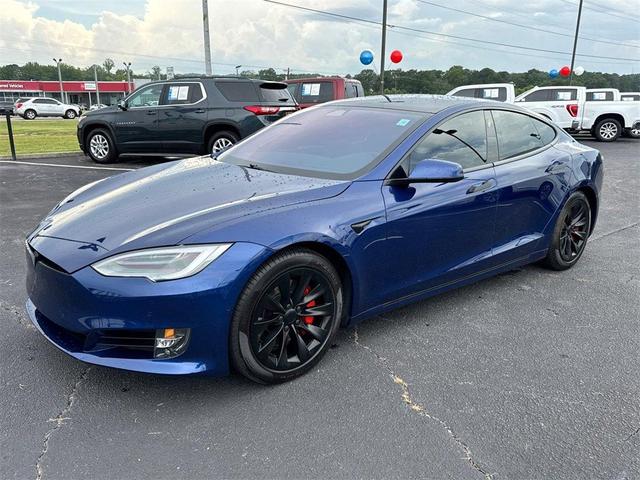 Photo of 2020 Deep Blue Metallic Tesla Model S