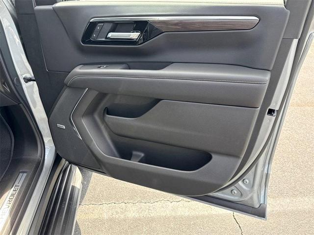 Photo of 2025 Sterling Gray Metallic Chevrolet Tahoe
