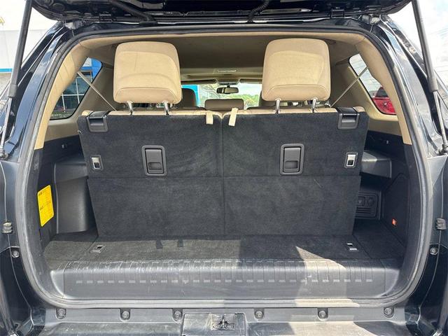 Photo of 2015 Black Toyota 4Runner