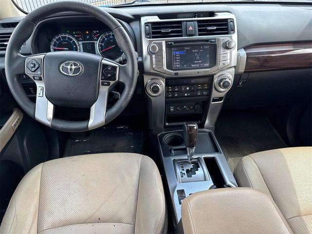 Photo of 2015 Black Toyota 4Runner