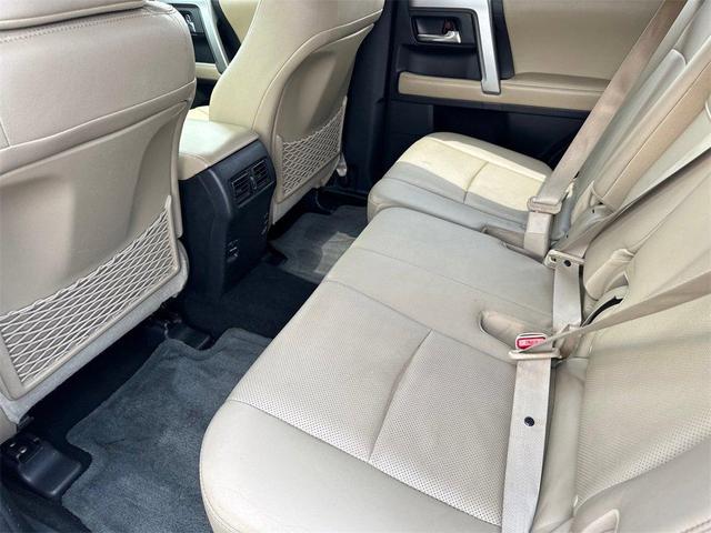 Photo of 2015 Black Toyota 4Runner