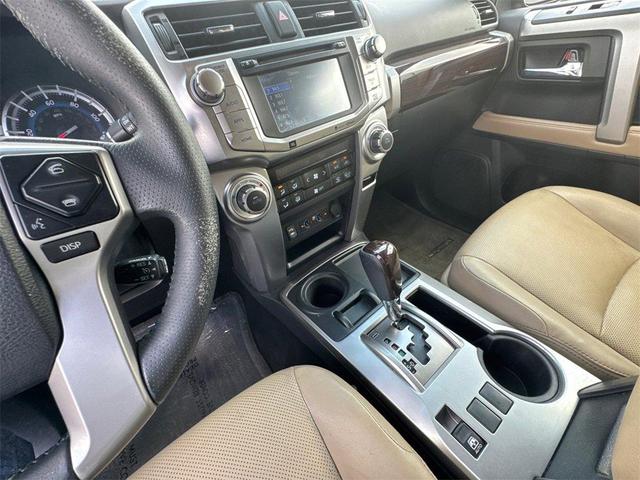 Photo of 2015 Black Toyota 4Runner