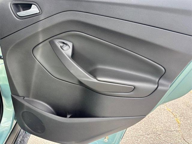 Photo of 2013 Frosted Glass Ford Escape