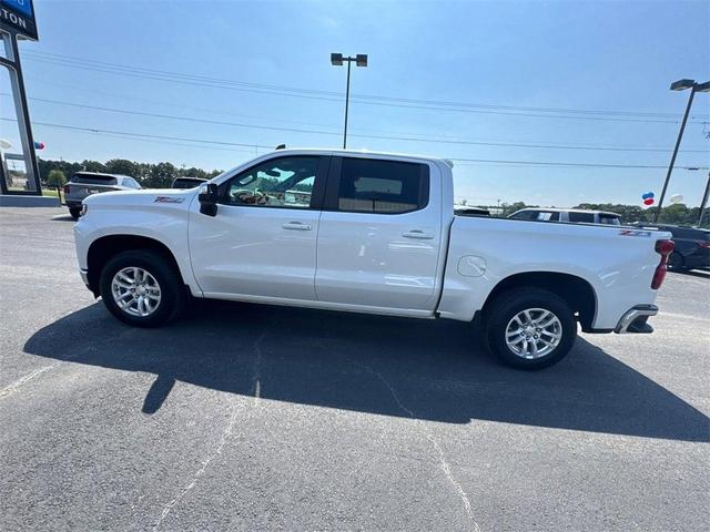 Photo of 2020 Iridescent Pearl Tricoat Chevrolet Silverado 1500