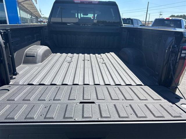 Photo of 2025 Onyx Black GMC Sierra 2500