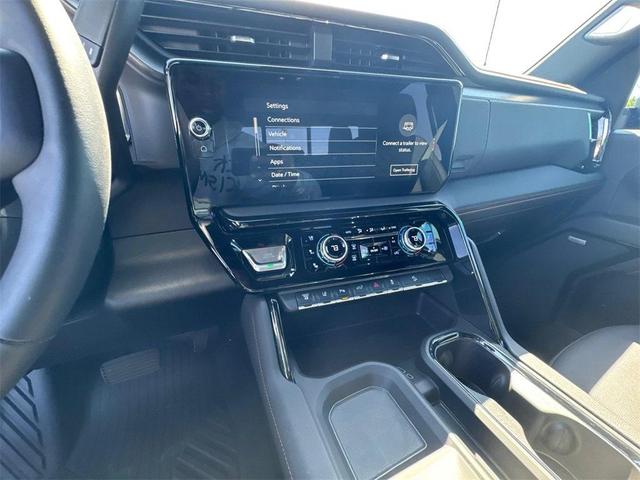 Photo of 2025 Onyx Black GMC Sierra 2500