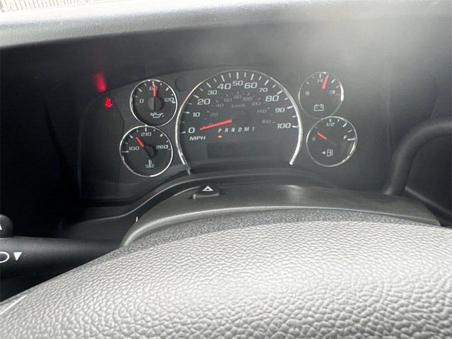 Photo of 2025 Summit White Chevrolet Express 2500