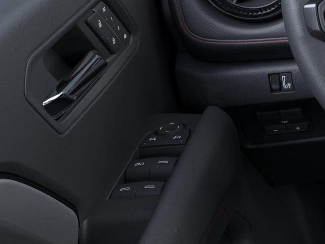 Photo of 2025 Radiant Red Chevrolet Colorado