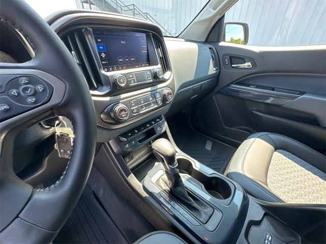 Photo of 2022 Sand Dune Metallic Chevrolet Colorado