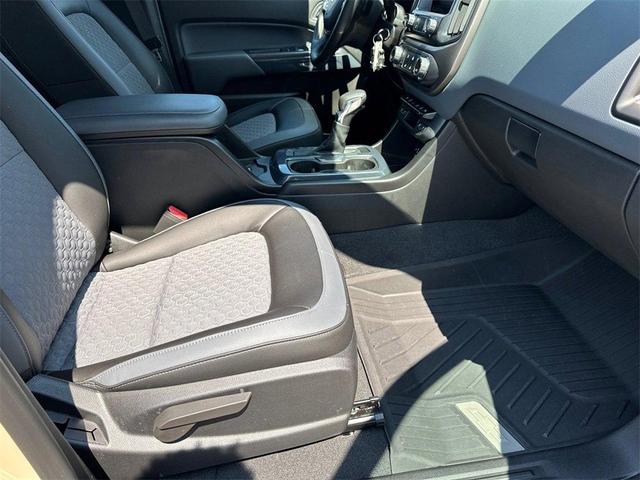 Photo of 2022 Sand Dune Metallic Chevrolet Colorado