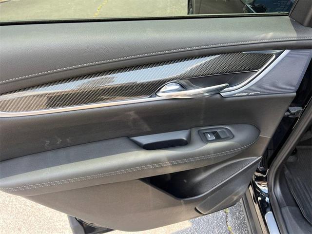 Photo of 2023 Stellar Black Metallic Cadillac XT6