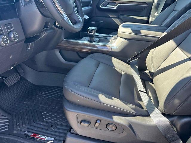 Photo of 2026 Black Chevrolet Silverado 1500