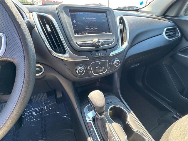 Photo of 2022 Gray Chevrolet Equinox