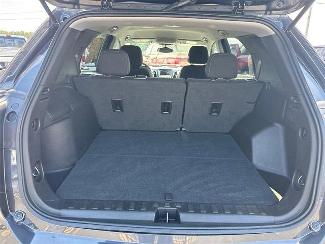 Photo of 2022 Gray Chevrolet Equinox