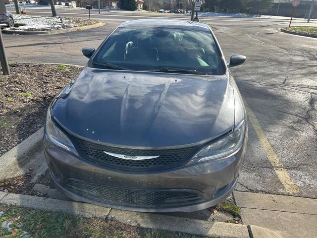 2016 Chrysler 200