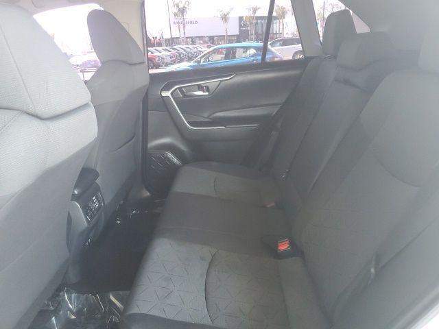 Photo of 2021 Silver Sky Metallic Toyota RAV4