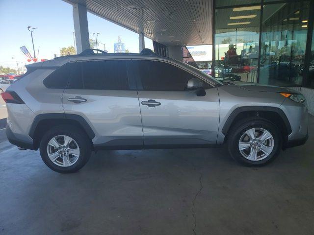 Photo of 2021 Silver Sky Metallic Toyota RAV4