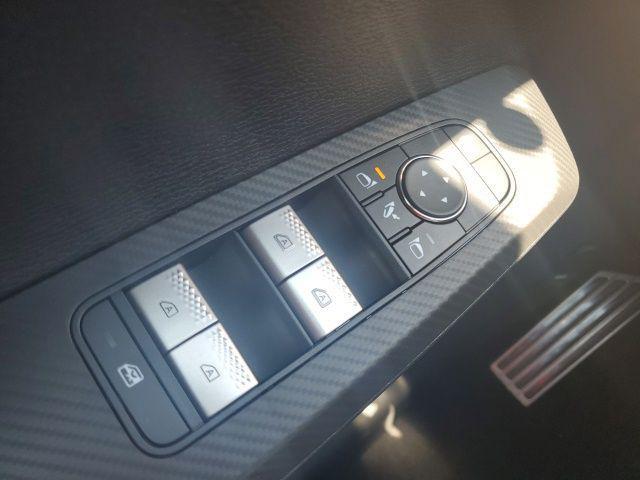 Photo of 2025 Diamond Mitsubishi Outlander