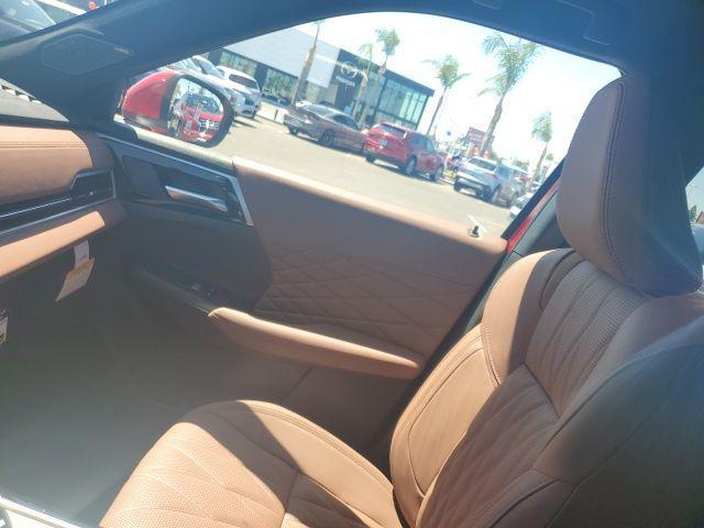 Photo of 2025 Diamond Mitsubishi Outlander