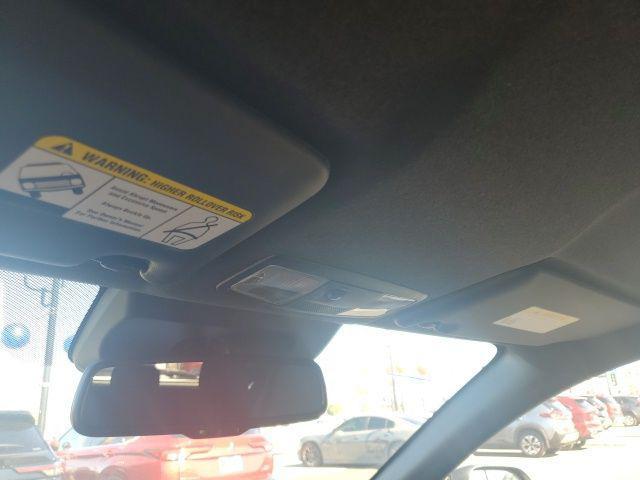 Photo of 2025 Diamond White Mitsubishi Outlander Sport
