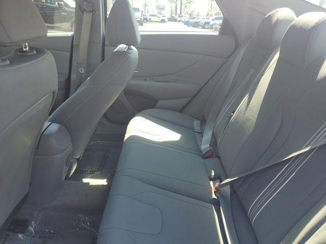 Photo of 2024 Abyss Black Hyundai ELANTRA