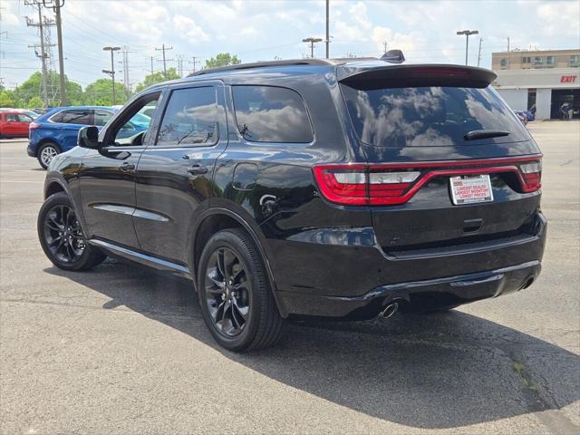 Photo of 2024 DB Black Clearcoat Dodge Durango