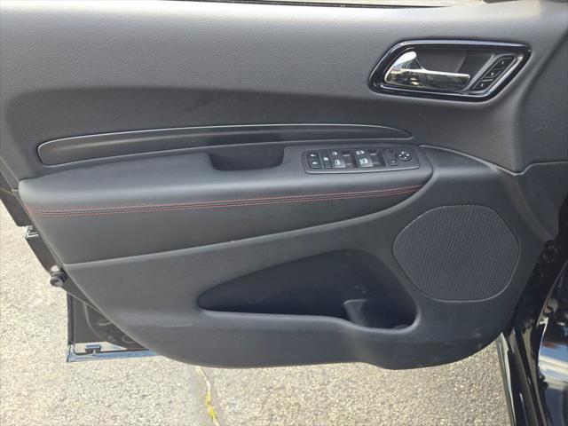 Photo of 2024 DB Black Clearcoat Dodge Durango