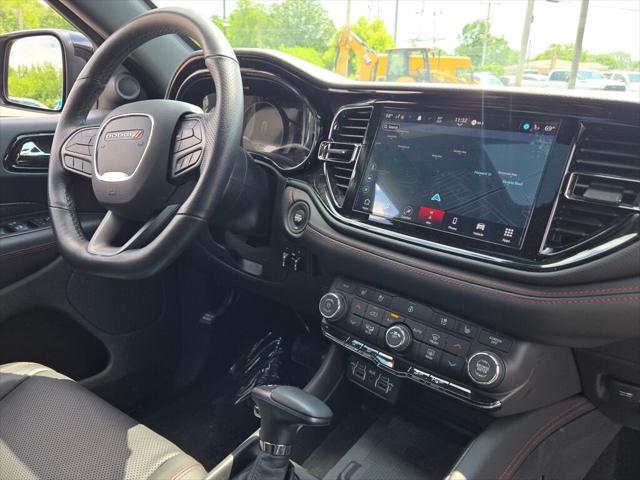 Photo of 2024 DB Black Clearcoat Dodge Durango