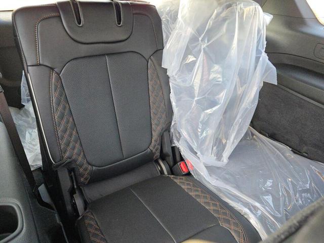 Photo of 2025 Baltic Gray Metallic Clearcoat Jeep Grand Cherokee L