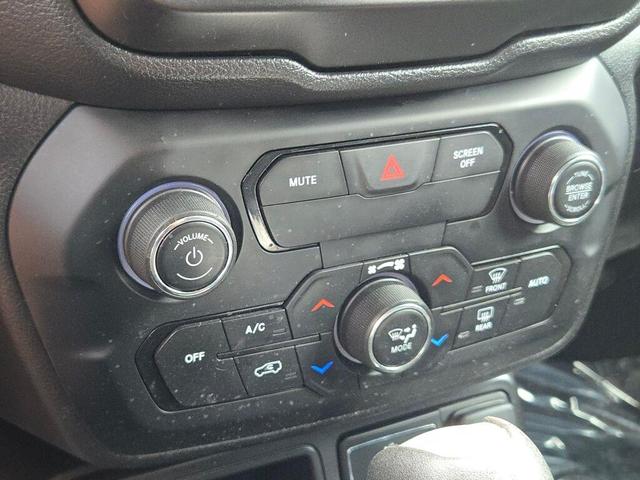 Photo of 2020 Slate Blue Pearlcoat Jeep Renegade