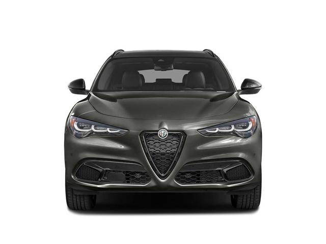 Photo of 2024 Moonlight Gray Metallic Alfa Romeo Stelvio