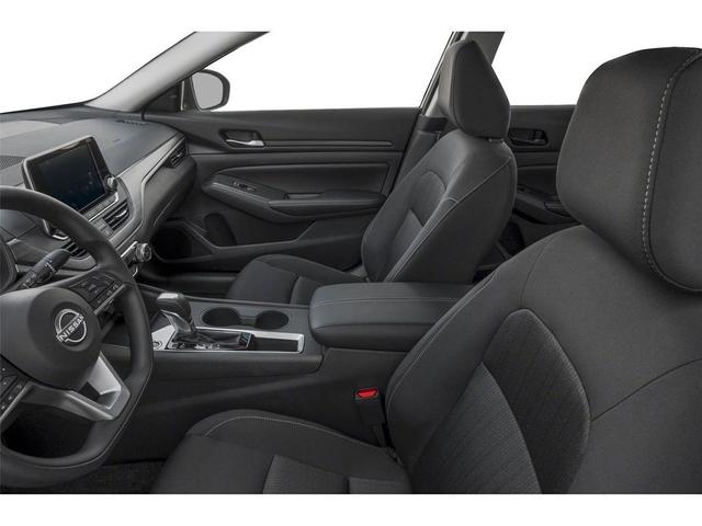 Photo of 2025 Gun Metallic Nissan Altima