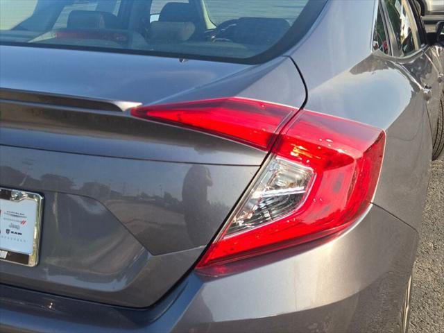 Photo of 2021 Gray Honda Civic