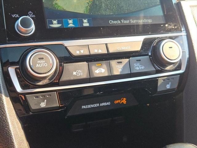 Photo of 2021 Gray Honda Civic