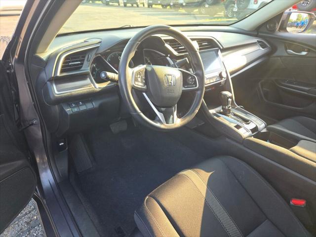 Photo of 2021 Gray Honda Civic