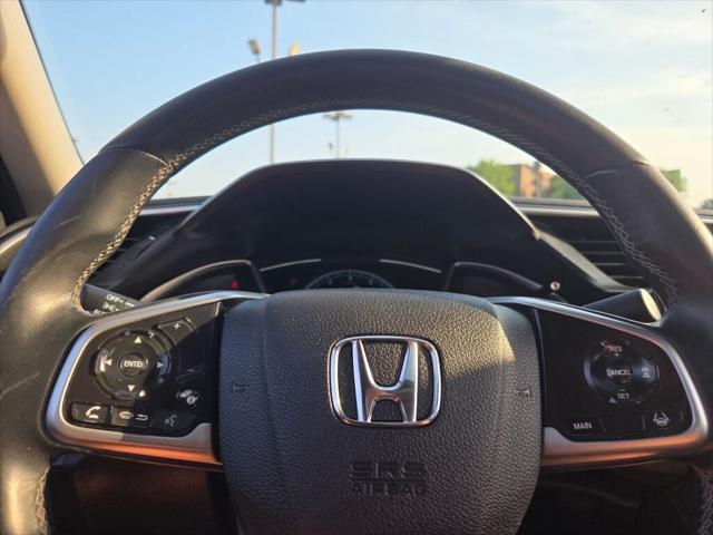 Photo of 2021 Gray Honda Civic