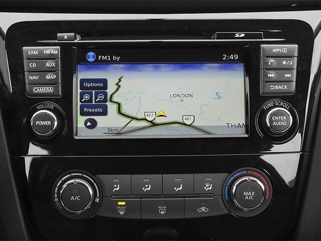Photo of 2014 Super Black Nissan Rogue