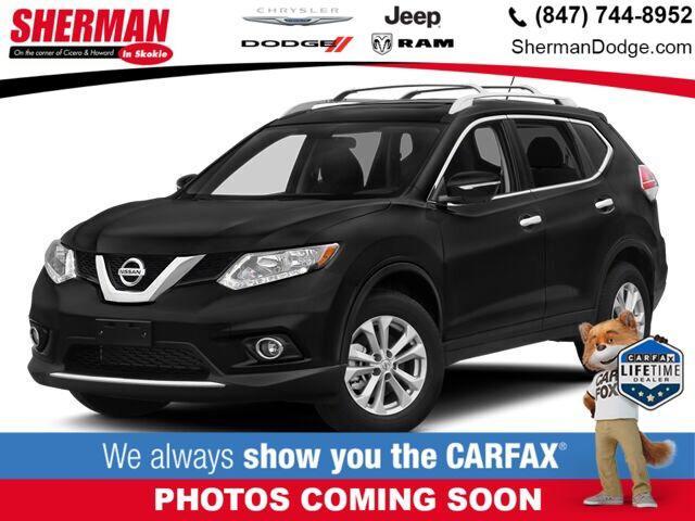 Photo of 2014 Super Black Nissan Rogue