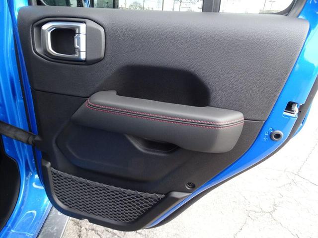 Photo of 2025 Hydro Blue Pearlcoat Jeep Wrangler