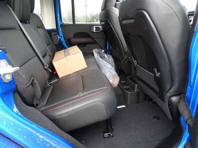 Photo of 2025 Hydro Blue Pearlcoat Jeep Wrangler