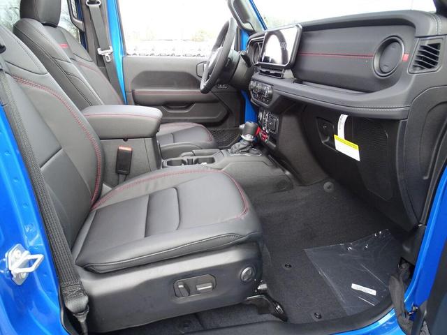 Photo of 2025 Hydro Blue Pearlcoat Jeep Wrangler
