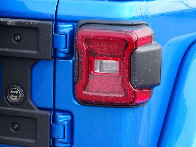 Photo of 2025 Hydro Blue Pearlcoat Jeep Wrangler