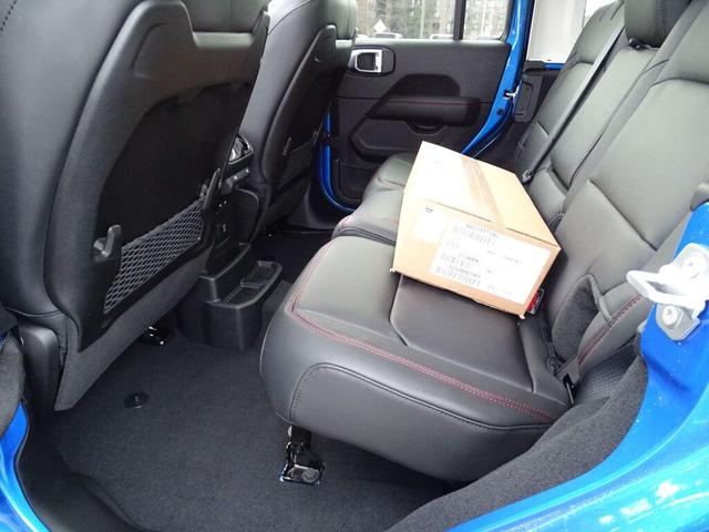 Photo of 2025 Hydro Blue Pearlcoat Jeep Wrangler