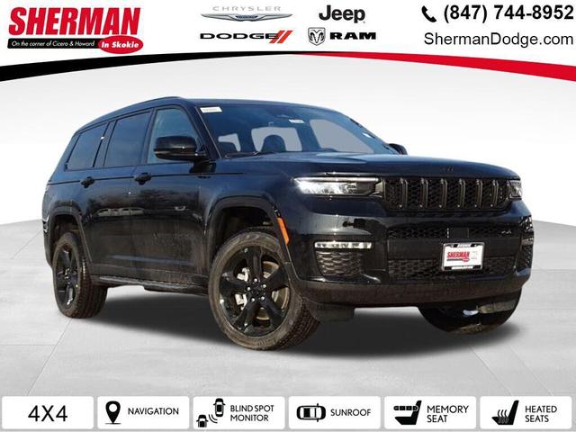Photo of 2025 Diamond Black Crystal Pearlcoat Jeep Grand Cherokee L