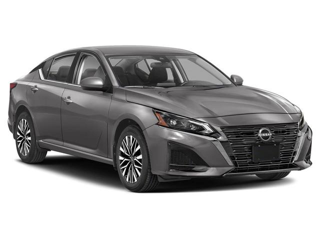 Photo of 2024 Brilliant Silver Metallic Nissan Altima