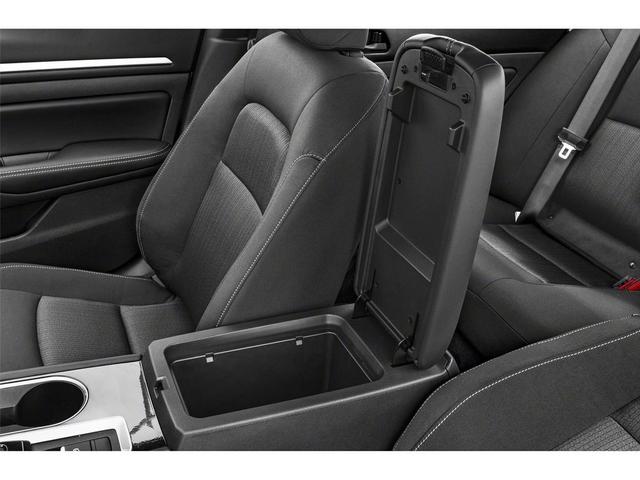 Photo of 2024 Brilliant Silver Metallic Nissan Altima