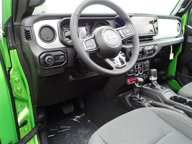 Photo of 2025 Mojito Clearcoat Jeep Wrangler