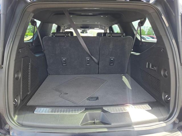 Photo of 2023 Midnight Blue Metallic Chevrolet Suburban